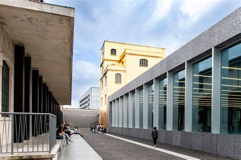 fondazione prada mostre tipologia|sedi milano prada.